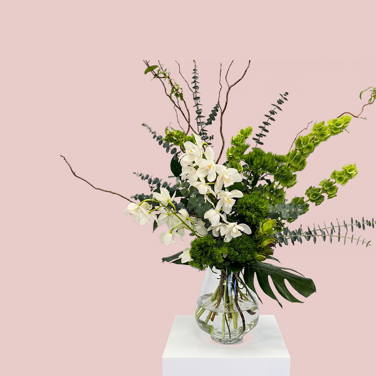 Front Desk flowers - Whispering Flower, flower delivery Auckland